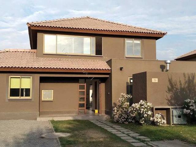 Casa SIN MUEBLES Remando de Chicureo