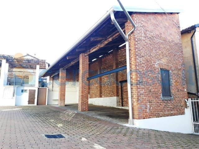Casa singola in affitto in Vicolo Pellerina 11, Albiano D'ivrea