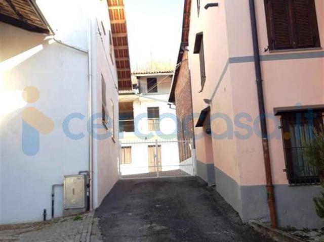 Casa singola in affitto in Vicolo Pellerina 11, Albiano D'ivrea