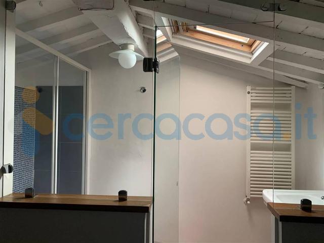 Casa singola in ottime condizioni in affitto a Firenze