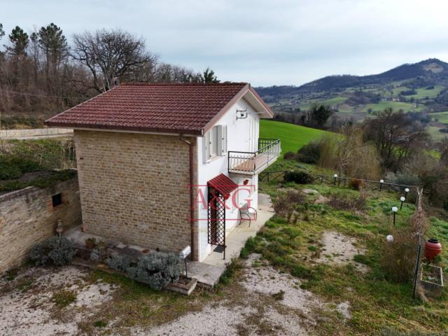 Casa singola in vendita a Montefalcone Appennino, Campagna