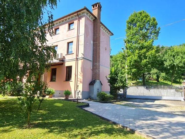Casa singola in vendita a Montesegale