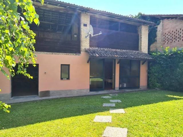 Casa singola in vendita a Montesegale