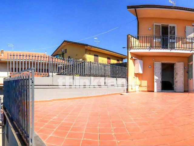 Casa singola in vendita a Nicolosi