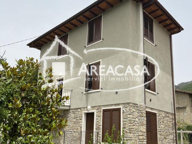 Casa singola in vendita a Acquasanta Terme