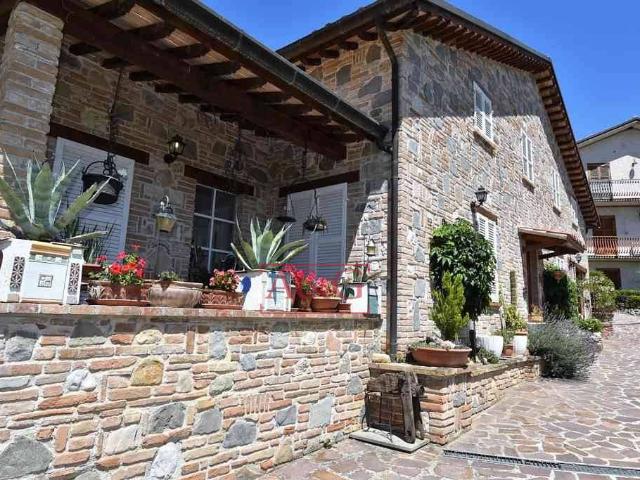 Casa singola in vendita a Amandola, Campagna