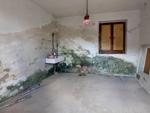 Casa singola in vendita a Ariano Irpino, contrada stratola