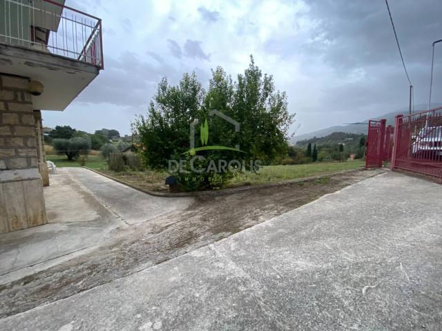 Casa singola in vendita a Ascoli Piceno, Colonnata