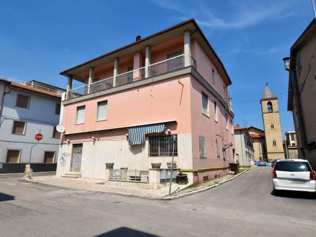 Casa singola in vendita a Ascoli Piceno, Villa Sant'Antonio