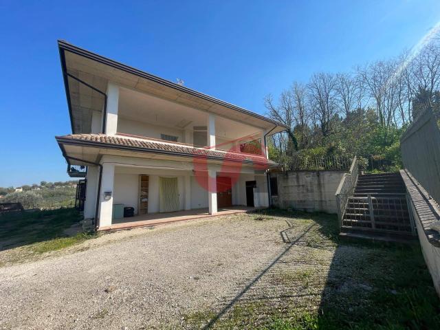 Casa singola in vendita a Benevento