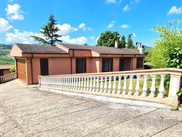 Casa singola in vendita a Borgo Priolo