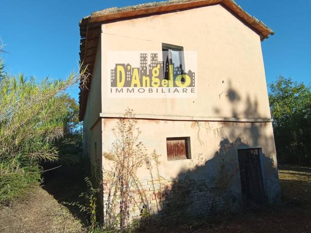 Casa singola in vendita a Castel di Lama