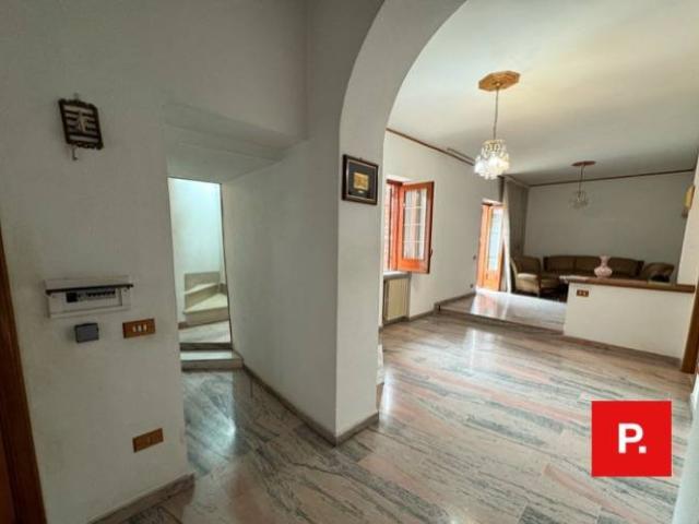 Casa singola in vendita a Castel Morrone