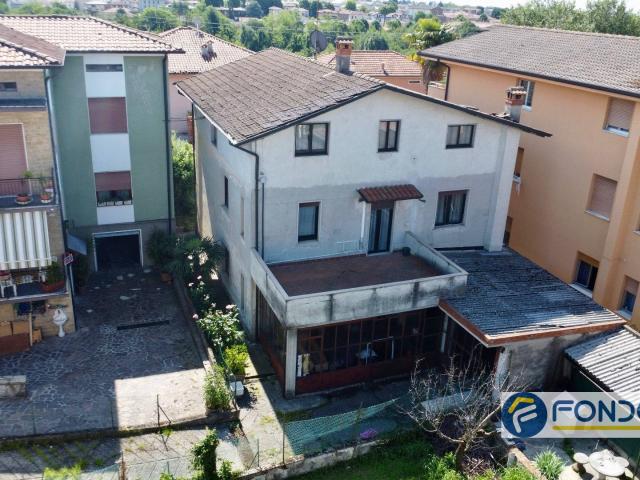 Casa singola in vendita a Castelli Calepio