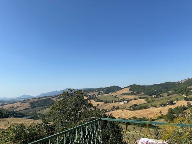 Casa singola in vendita a Castelraimondo