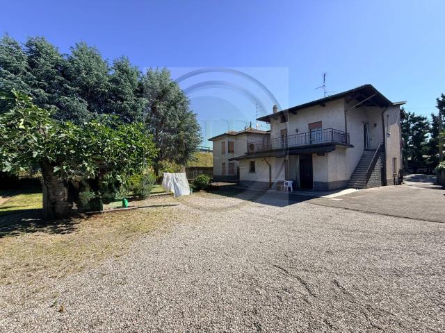 Casa singola in vendita a Cavaria con Premezzo