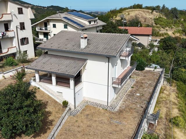 Casa singola in vendita a Cortino