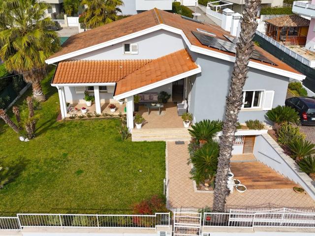Casa singola in vendita a Giulianova