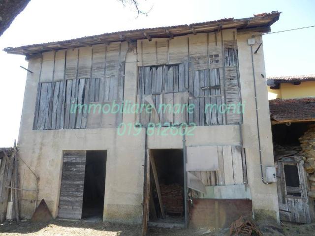 Casa singola in vendita a Giusvalla