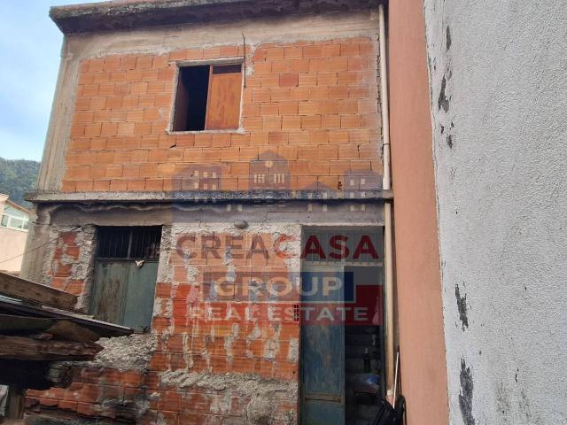 Casa singola in vendita a Graniti