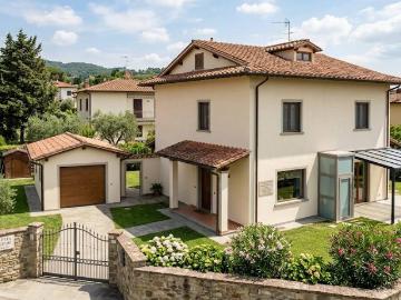 Casa singola in vendita a Pistoia