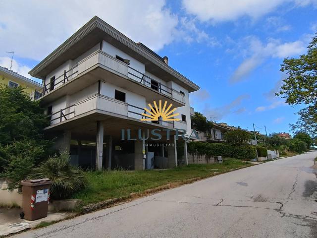 Casa singola in vendita a Ripatransone