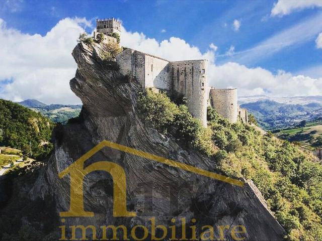 Casa singola in vendita a Roccascalegna