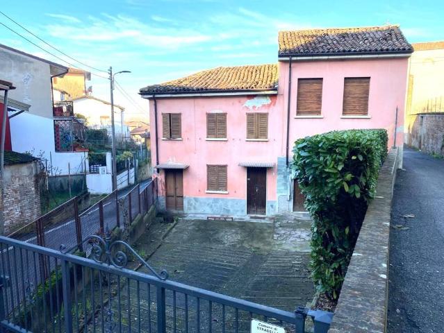 Casa singola in vendita a Stradella