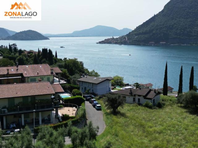 Casa singola in vendita a Sale Marasino