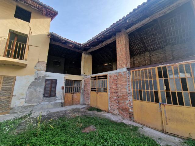 Casa singola in vendita a Santa Vittoria d'Alba