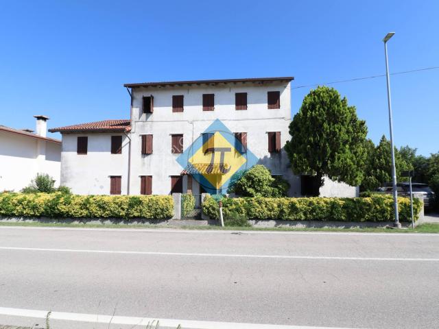 Casa Singola in vendita a Sesto al Reghena, Mure