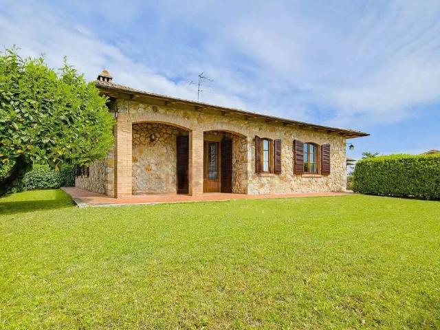 Casa singola in vendita a Sovicille, in discreto stato Rif. 150m² Sovicille
