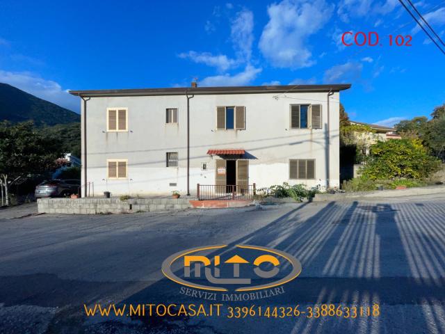 Casa singola in vendita a Telese Terme