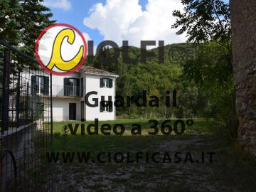 Casa singola in vendita a Vallerotonda, Cerreto