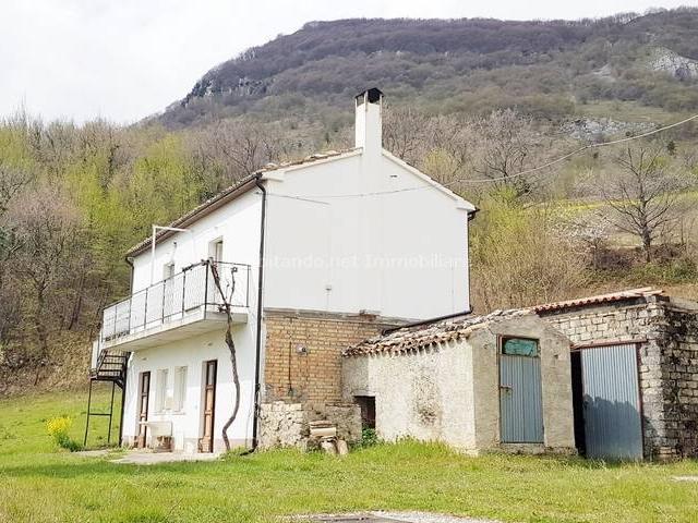 Casa singola in vendita a Villa Celiera, Traino