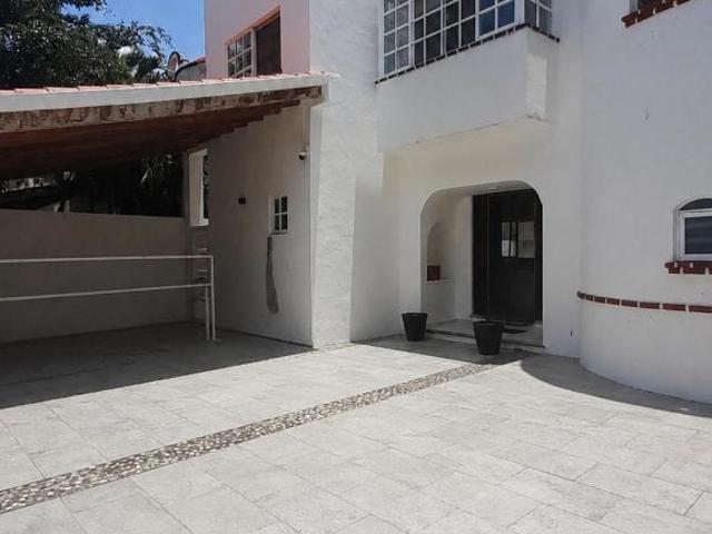 CASA SM 19 REMATE PARTICULAR