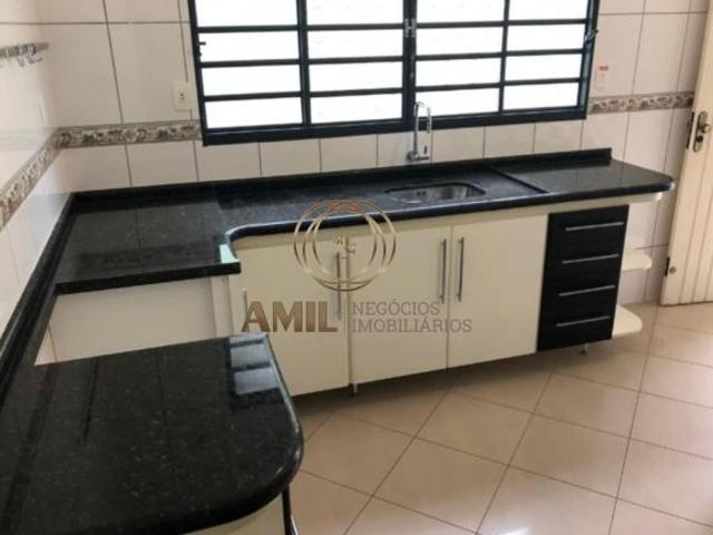 Casa sobrado, 3 Dormitórios, sendo 1 suíte, Churrasqueira, 170m², JARDIM TERRAS DE SÃO JOÃO, JA