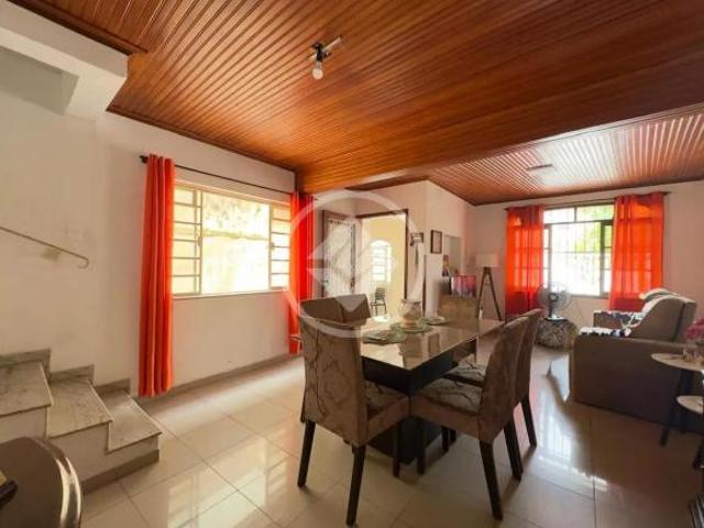 Casa Sobrado 3 quartos Aparecida Santos