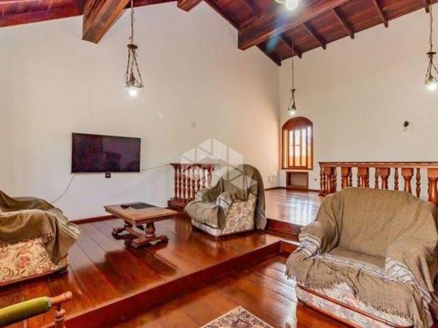 Casa sobrado, 4 quartos, 1 suíte master, 3 vagas cobertas, lareira 284m2 Vila Ipiranga