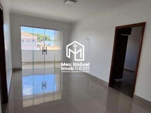 Casa Sobrado 6 Quartos 6 Suítes 5 Vagas 360m² Reformada