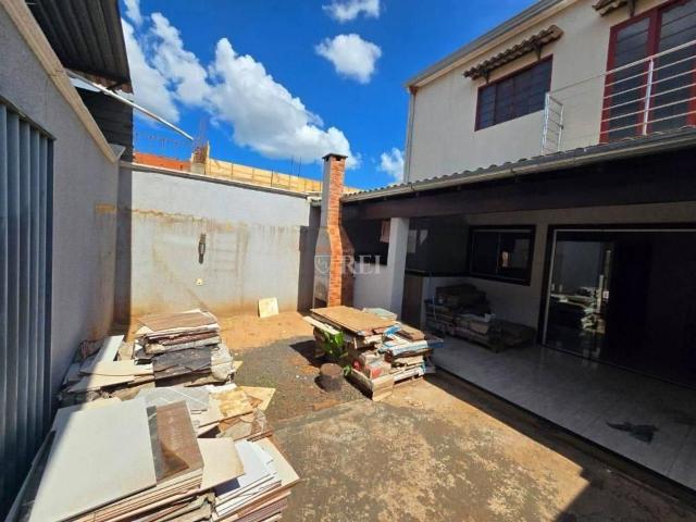 Casa Sobrado com Galpão na parte da Frente R$ 6.000,00