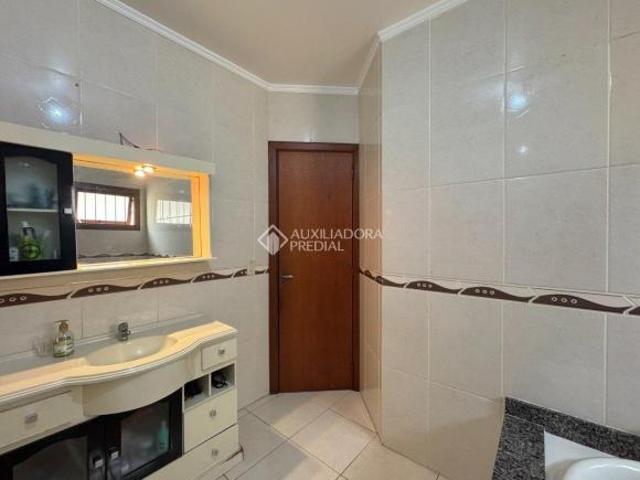 Casa sobrado com 4 quartos à venda