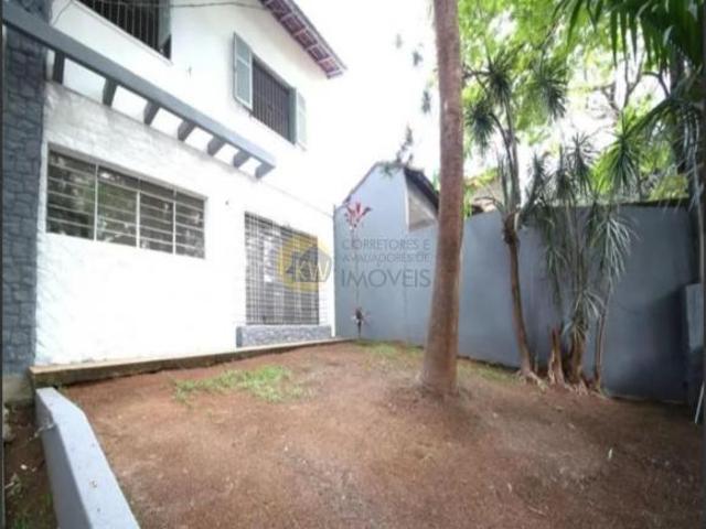 Casa sobrado Comercial a venda 210 area total terreno na avenida vereador José diniz zona sul são