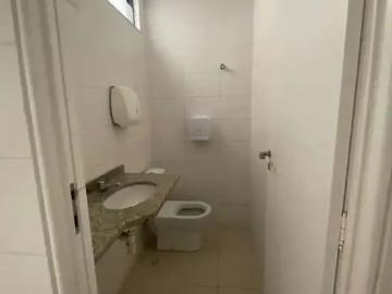 Casa / Sobrado Comercial para Locação em Maceió/AL Farol 4 Quartos
