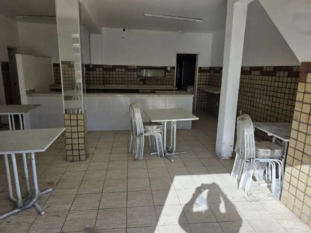 Casa / Sobrado Comercial para Locação em Maceió/AL Farol 5 Quartos