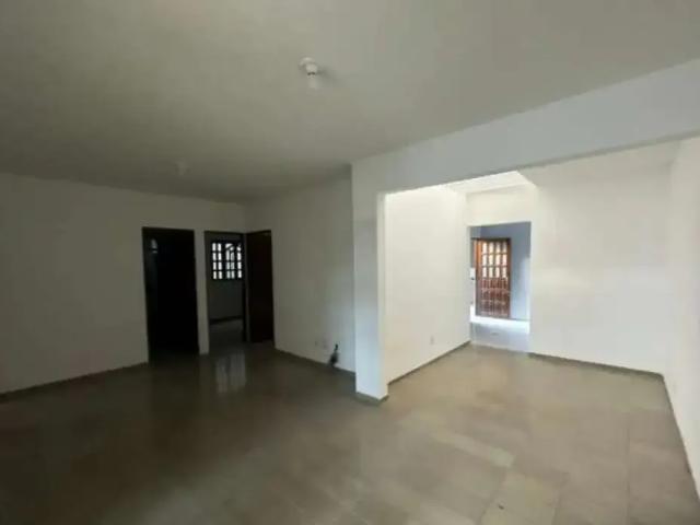 Casa / Sobrado Comercial para Locação em Maceió/AL Jatiúca 3 Quartos