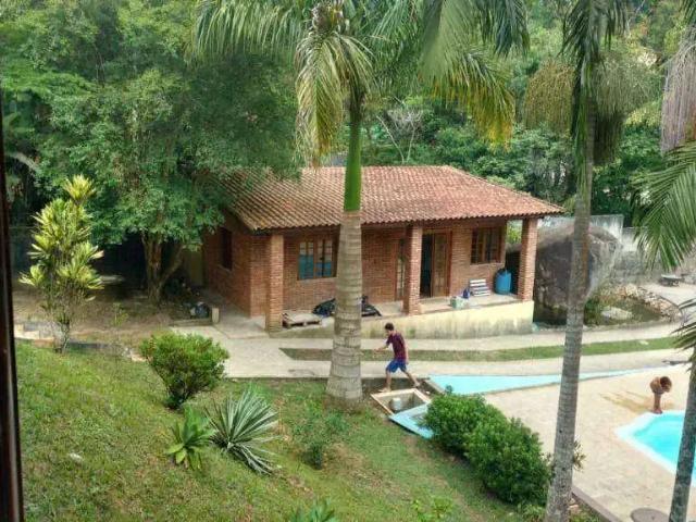 Casa / Sobrado Comercial para Locação em Mairiporã/SP Oasis Paulista 5 Quartos
