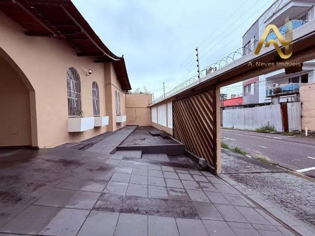 Casa / Sobrado Comercial para Locação em Manaus/AM Nossa Senhora das Graças 3 Quartos