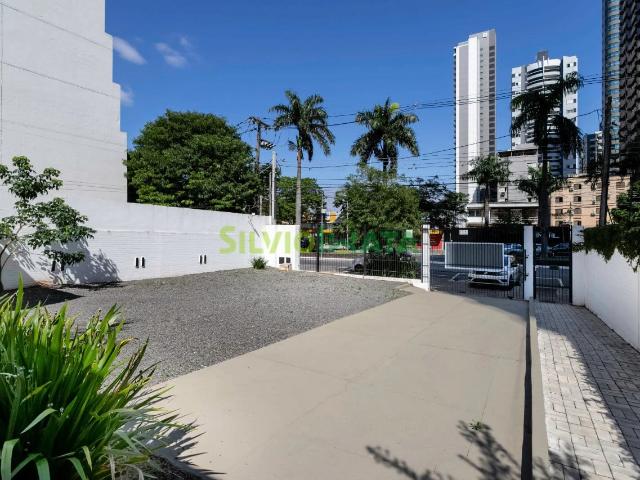 Casa / Sobrado Comercial para Locação em Maringá/PR Zona 01