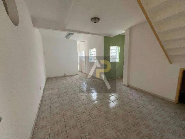 Casa / Sobrado Comercial para Locação em Mogi das Cruzes/SP Centro 2 Quartos